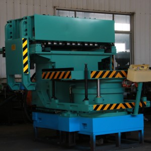 Air multi-piston moulding machine